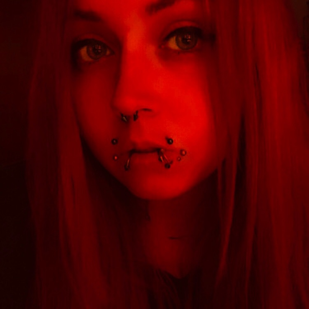 Meet your Posher, Brittney